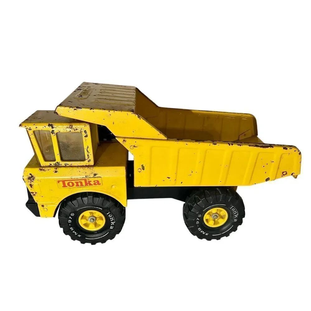 Vintage Tonka Dump Truck XMB-975 1970s Pressed Steel Yellow Original Condition